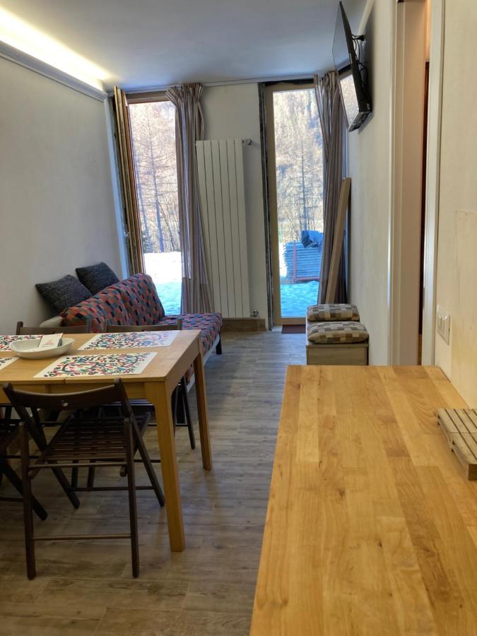 Marisole Apt Lago Rotondo Appartement Mezzana  Buitenkant foto